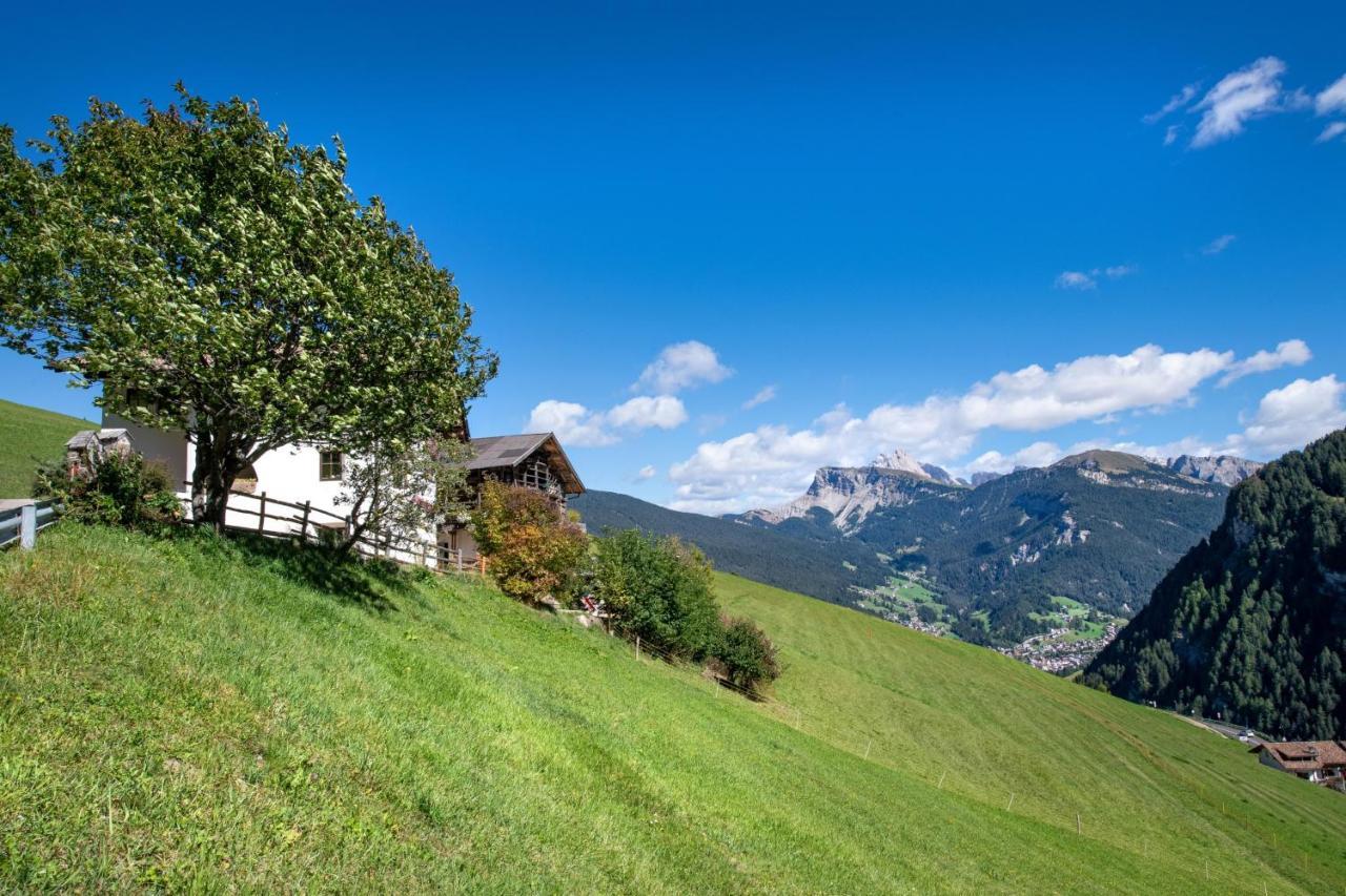 Agriturismo Apartments Tuene St. Ulrich in Gröden Exterior foto