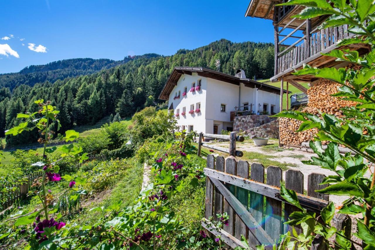 Agriturismo Apartments Tuene St. Ulrich in Gröden Exterior foto