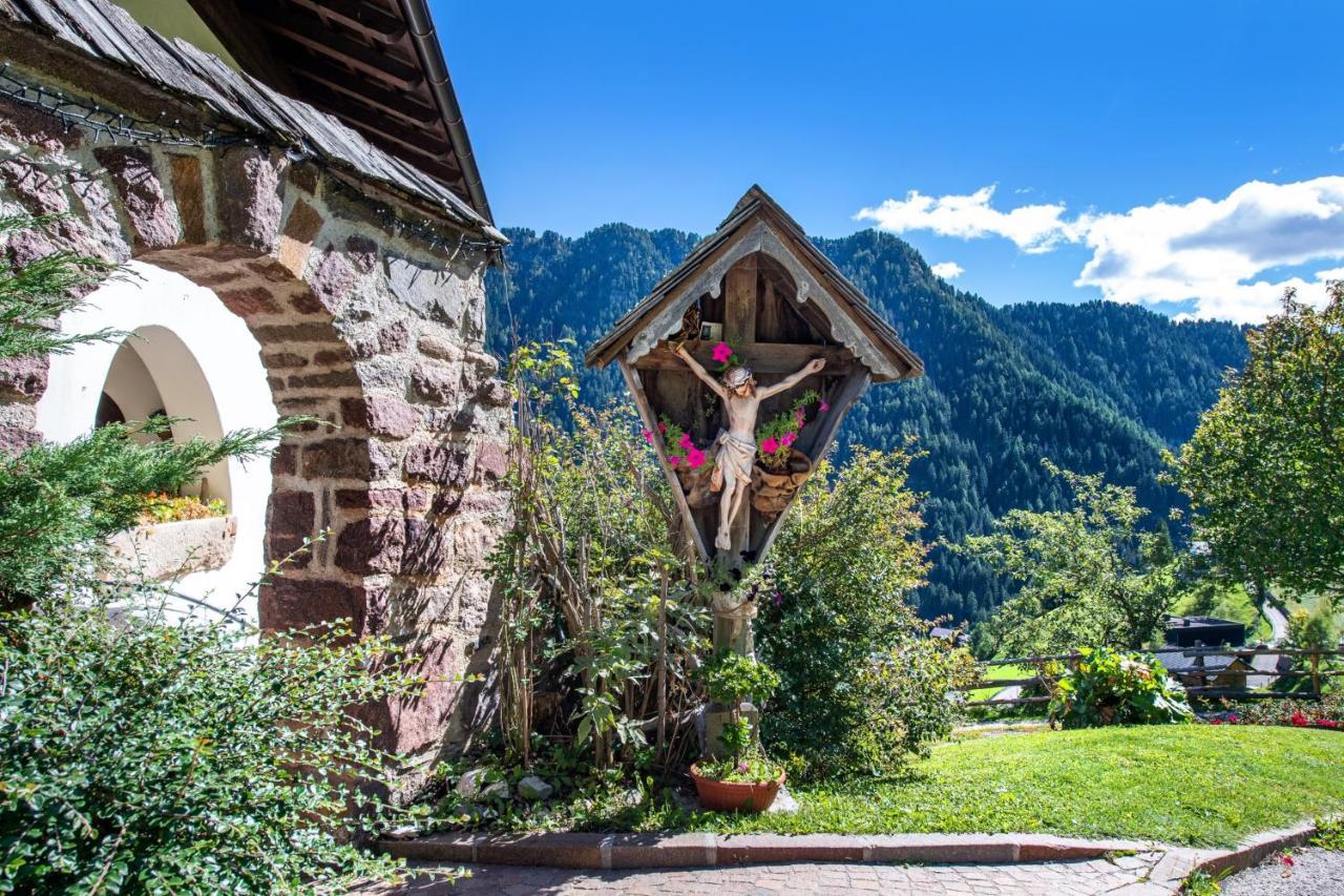 Agriturismo Apartments Tuene St. Ulrich in Gröden Exterior foto